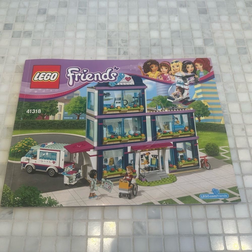 Lego Friends Instruction Manuals Lot - Picture 10 of 14